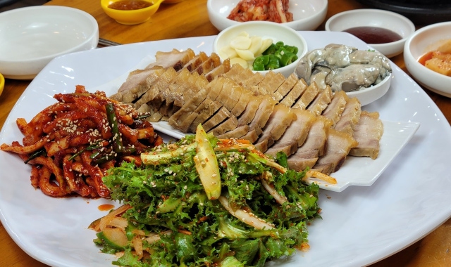명가보쌈 비빔국수 대표 사진