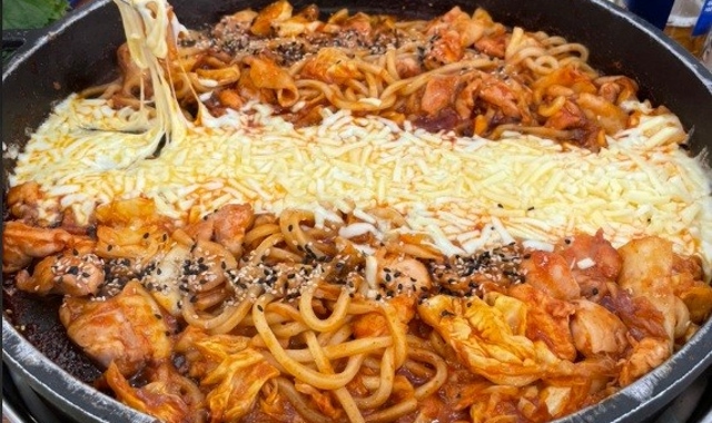 일미닭갈비파전 분당서현역점 대표 사진