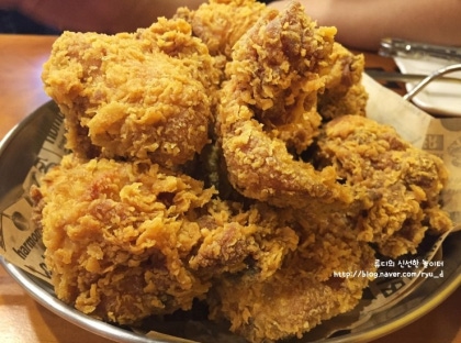 BHC치킨 판교점 대표 사진