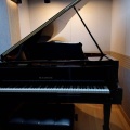  ROOM2- 삼익그랜드 피아노