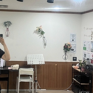 3번째 스튜디오 사진