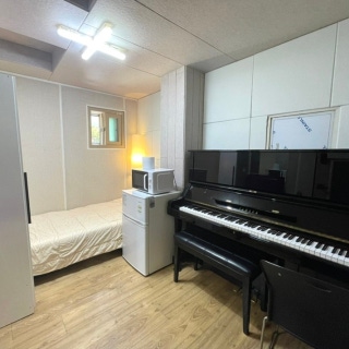 2번째 스튜디오 사진