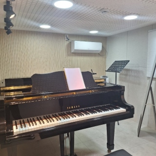 3번째 스튜디오 사진