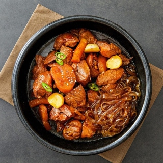 Reduced-sauce braised chicken (medium)