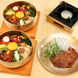 Grilled minced-meat patties set