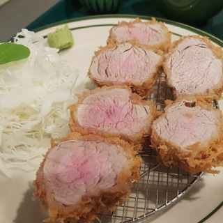 Black-pork tenderloin cutlet