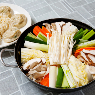 Mushroom hotpot