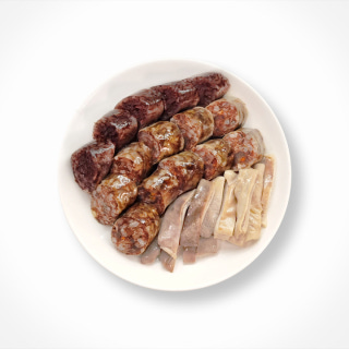 A plate of Korean sausage (sundae)