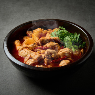 Spicy braised chicken