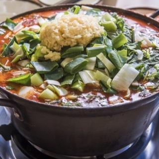 Spicy catfish stew (large)