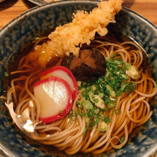 Soba with shrimp tempura