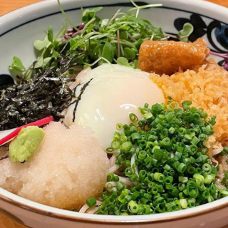 Soba with tempura crumbs