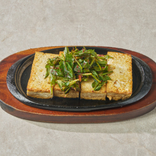 Tofu grilled in raw perilla oil