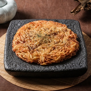 Shredded-potato pancake