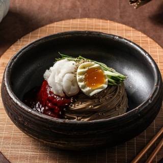 Buckwheat noodles