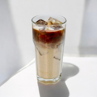 Vanilla-bean latte
