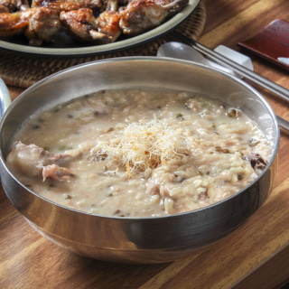 1 serving of boiled chicken