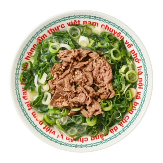 Pho with flame-grilled spring onions