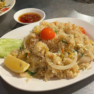 Crab or shrimp fried rice