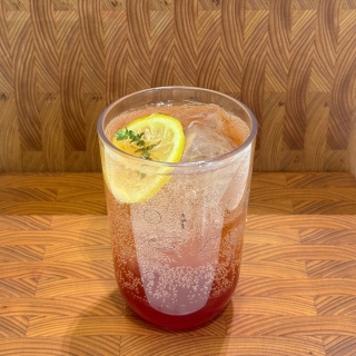 Plum sparkling drink