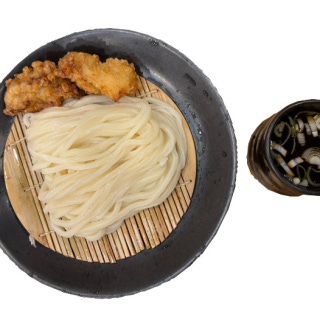 Chilled udon with chicken tempura