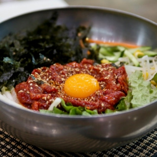 Beef tartare bibimbap (regular)