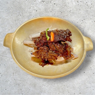 Grilled ribs (tasting portion)
