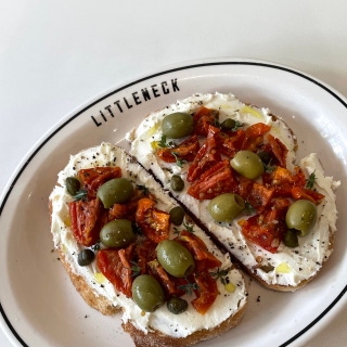Sun-dried tomato and olive toast