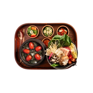 (Recommended) Hanwoo beef vegetable hotpot + gondre greens tomato pot-cooked rice