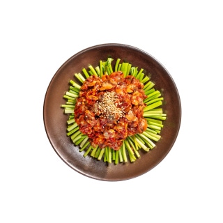 Water parsley cockle salad