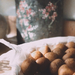 10 red bean donuts
