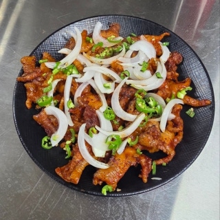 Spicy chicken feet