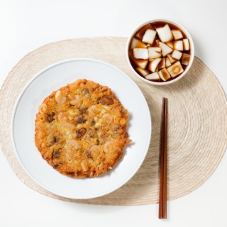 Seafood mung bean pancake