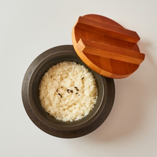 Cast iron stone-pot rice (extra)