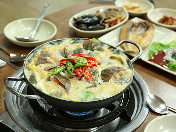 원조뚝배기식당