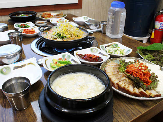 언덕마루 가평잣두부집