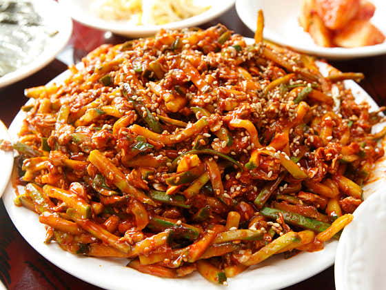 청룡식당 · 네이버 지도·플레이스 2