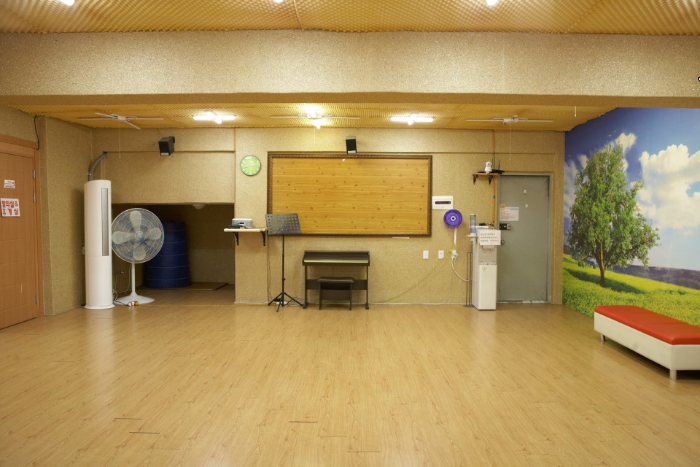 Studio image 2