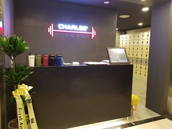 찰스휘트니스