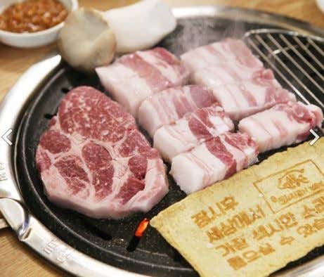 윤봉근돼지고기전문점 동대구점