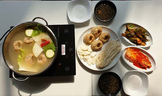 개성수제만두전골(야채칼국수무한) 메뉴 사진(네이버)