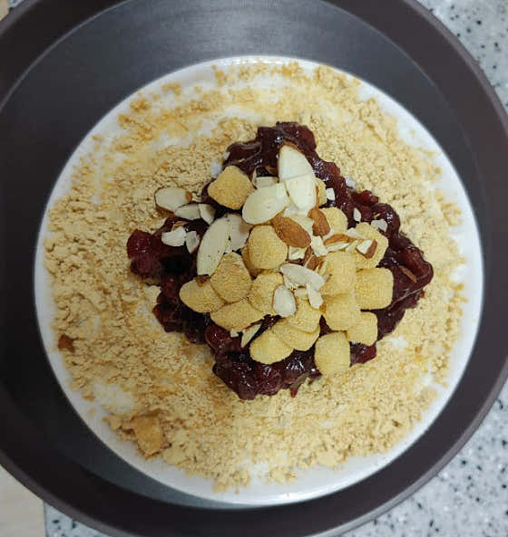 인절미 팥빙수 메뉴 사진(네이버)