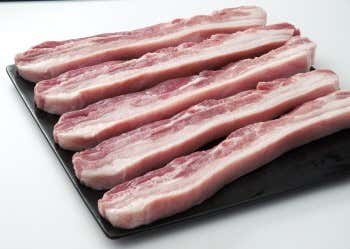 숙성 초벌 일반삼겹살(180g) 메뉴 사진(네이버)