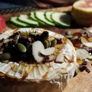 구운브리치즈 메뉴 사진(네이버)
