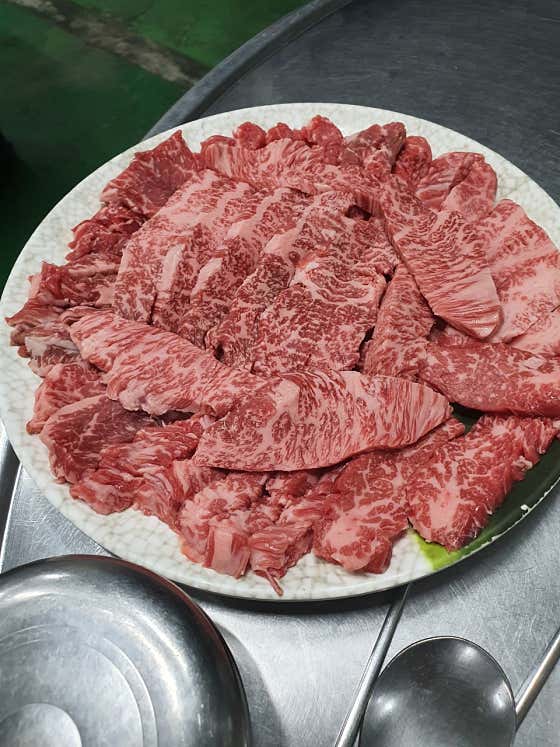 한우갈비살(1등급이상) 100g 메뉴 사진(네이버)