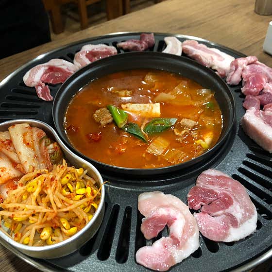 네이버 플레이스 돈마마생삼겹살 : 네이버