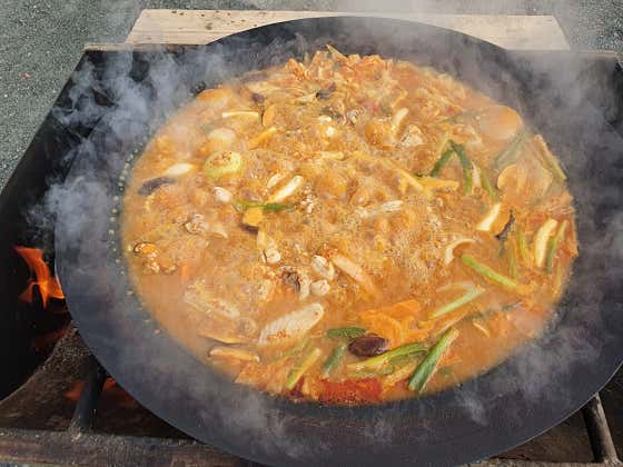 여주장작솥뚜껑닭볶음탕 · 네이버 지도·플레이스 4