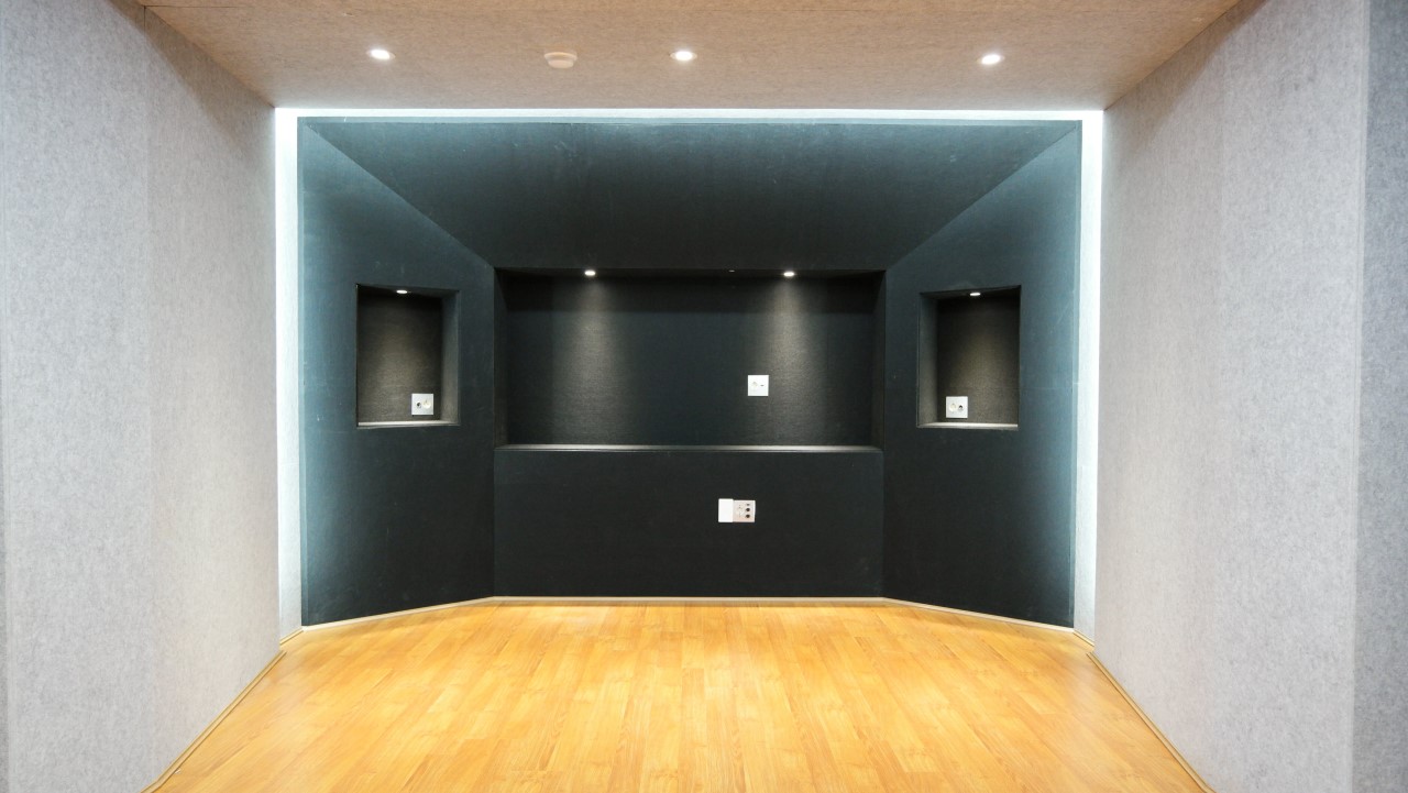 Studio image 3