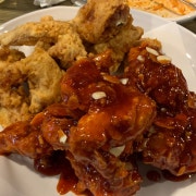 반반치킨 메뉴 사진(네이버)