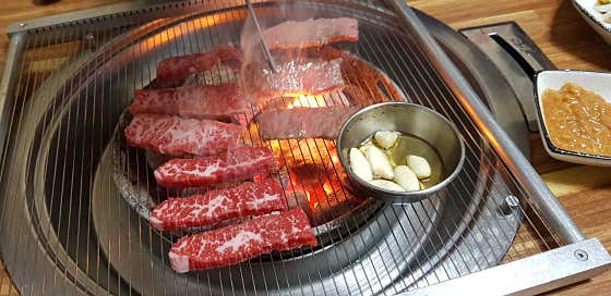 한우갈비살 100g 메뉴 사진(네이버)